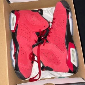 Air Jordan 6 Retro (GS) Red and Black Sneakers Size 4.5